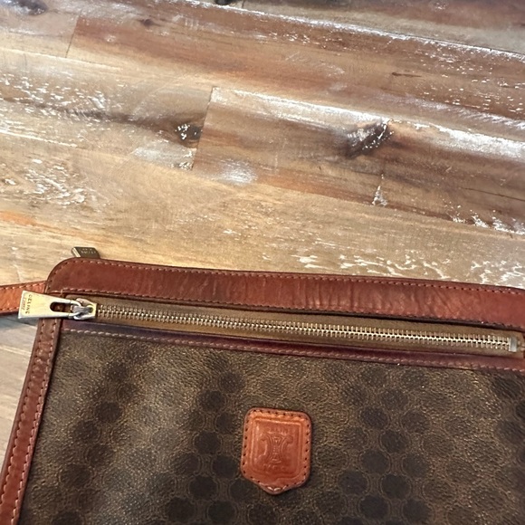 ‼️Final Sale‼️Celine Leather and Canvas Clutch/ Wristlet GUC - Picture 8 of 16